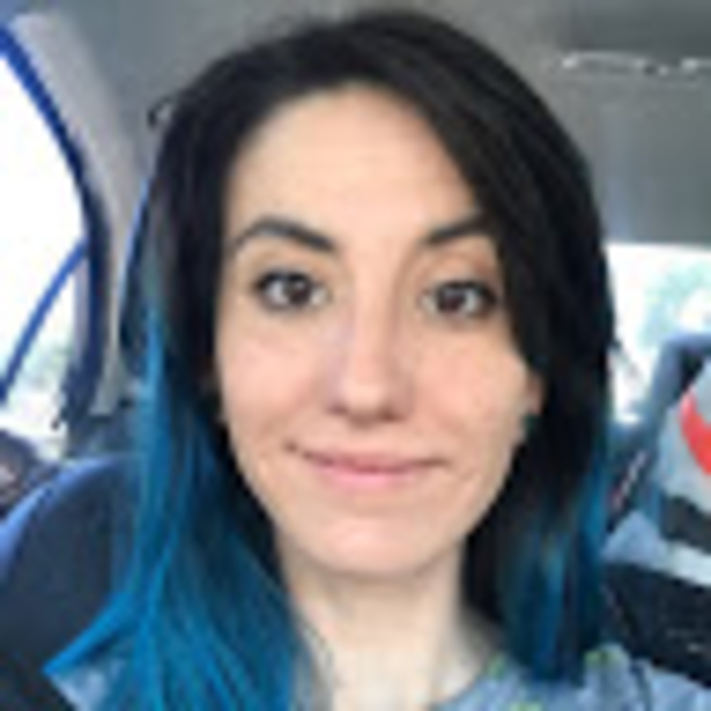 Meet your Posher, Andrea